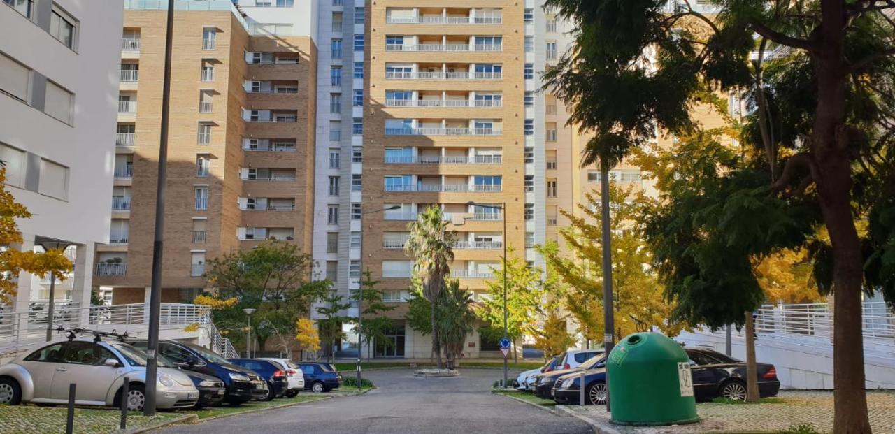 My Holiday Home In Lissabon Buitenkant foto